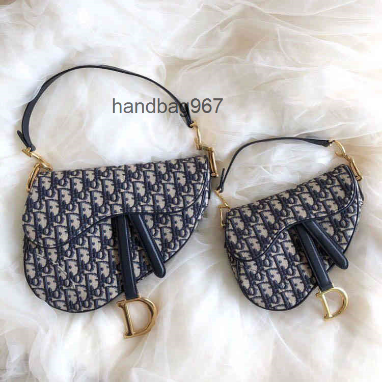 Fashion Handbags Fashion Luxury Handbags Dio Female Genuine Bag 2022 Autumn Winter Armpit Oblique Span Retro Old Flower Saddle Portable Leopard Embroidery 6LJ0, Classic trumpet
Fashion Handbags Fashion Luxury Handbags Dio Female Genuine Bag 2022 Autumn Winter Armpit Oblique Span Retro Old Flower Saddle Portable Leopard Embroidery 6LJ0, Classic trumpet