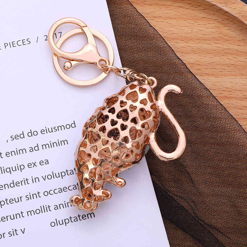 Key Rings Zodiac Small Gift Diamond Inlaid Creative Year of the Tiger Chain Pendant Metal Hip Hop