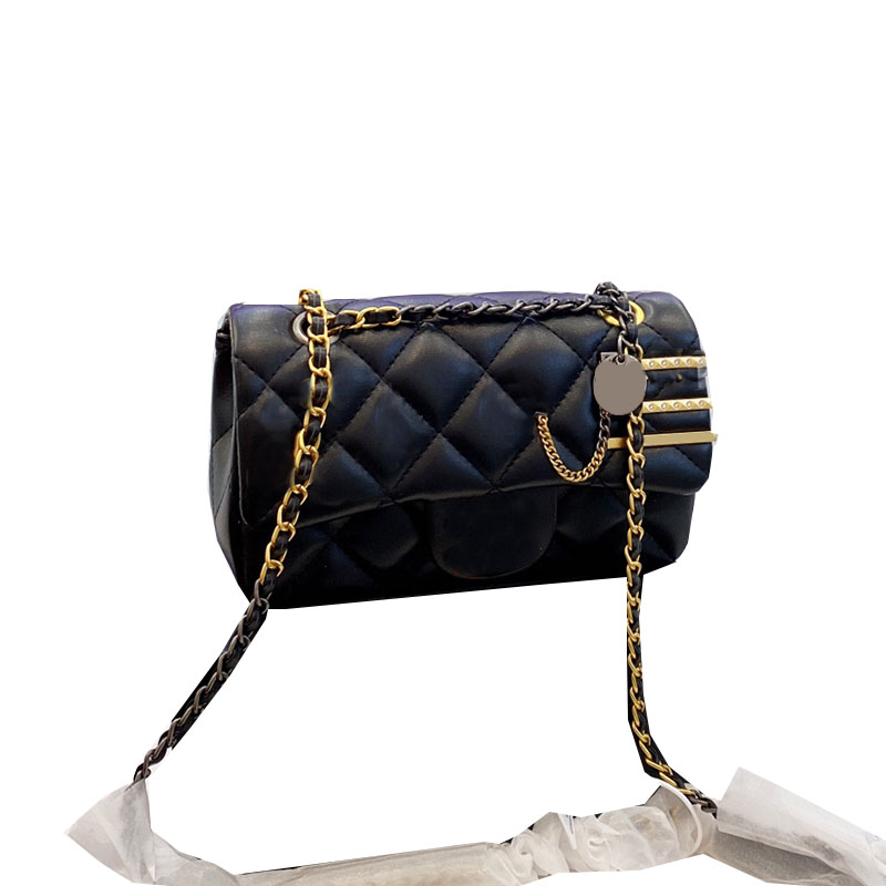 2022Ss Two-tone Aged Silver Gold Turn Lock Bags Classic Mini Flap Vintage Badge Hairpin Stud Lucky Charms Luxury Designer Crossbody Cosmtic Case Vanity Handbags 20CM, Box
2022Ss Two-tone Aged Silver Gold Turn Lock Bags Classic Mini Flap Vintage Badge Hairpin Stud Lucky Charms Luxury Designer Crossbody Cosmtic Case Vanity Handbags 20CM, Box