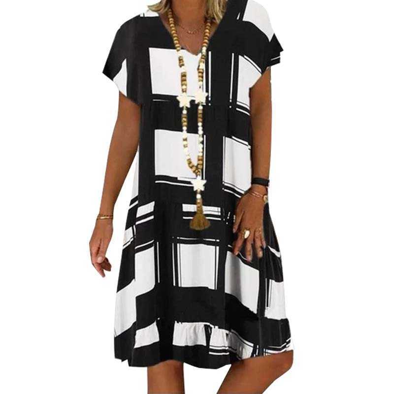 V Neck Short Sleeve Plaid Print Casual Oversized Dress Women Summer Boho Streetwear Loose Plus Size Beach Party Vintage Dresses 210608, Black
V Neck Short Sleeve Plaid Print Casual Oversized Dress Women Summer Boho Streetwear Loose Plus Size Beach Party Vintage Dresses 210608, Black