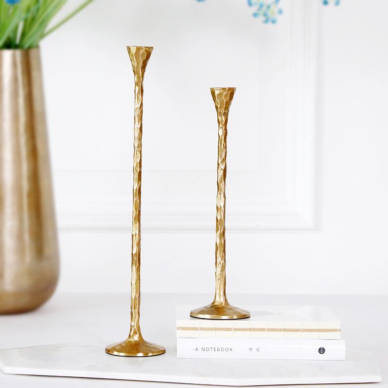 Candle Holders Metal Luxury European Holder Unique Vintage Gold Home Decor Rustic Wedding Centerpieces Bougeoir Room Accessories AH50CH
Candle Holders Metal Luxury European Holder Unique Vintage Gold Home Decor Rustic Wedding Centerpieces Bougeoir Room Accessories AH50CH