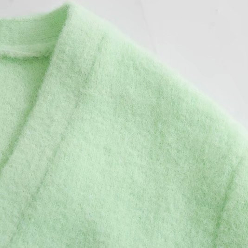 Casual Woman V Neck Diamond Button Knitted Cardigan Spring Fashion Ladies Light Green Soft Knitwear Grils Sweet Sweaters 210515