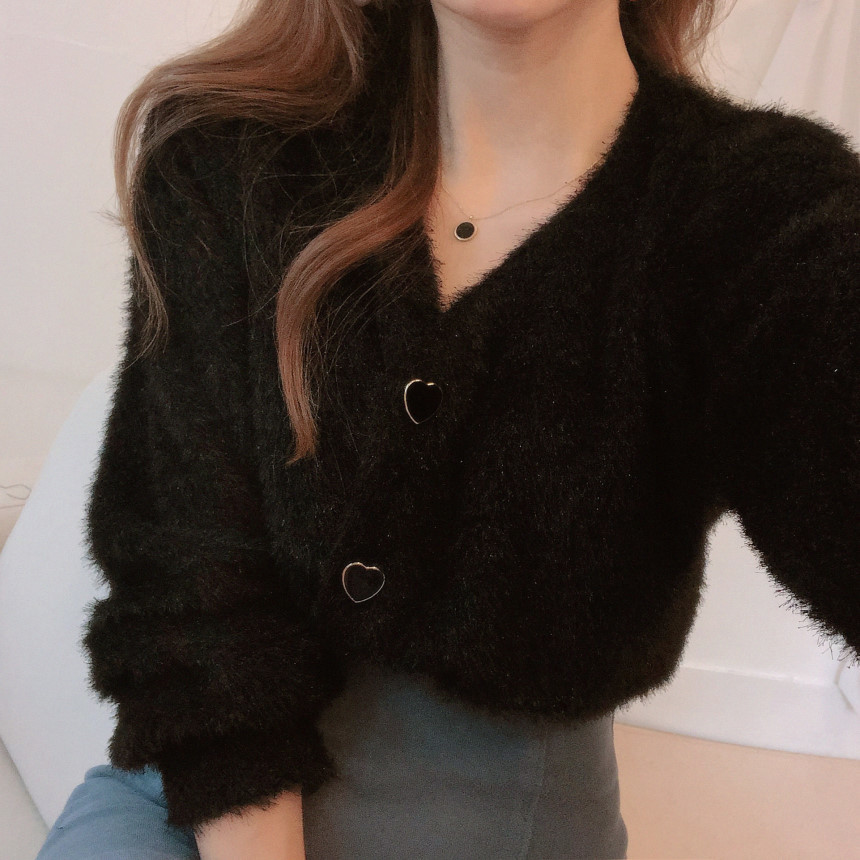 Elegant V Neck Fluffy Cardigan Women Thick Warm Winter Cashmere Sweater Fashion Single Breasted Long Sleeve Knitted Coat 210506