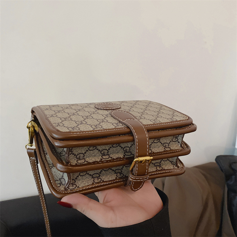 70% Off exclusive network live broadcast of the small square bag new bonded printing mobile phone fashion Single Shoulder, Brown
70% Off exclusive network live broadcast of the small square bag new bonded printing mobile phone fashion Single Shoulder, Brown