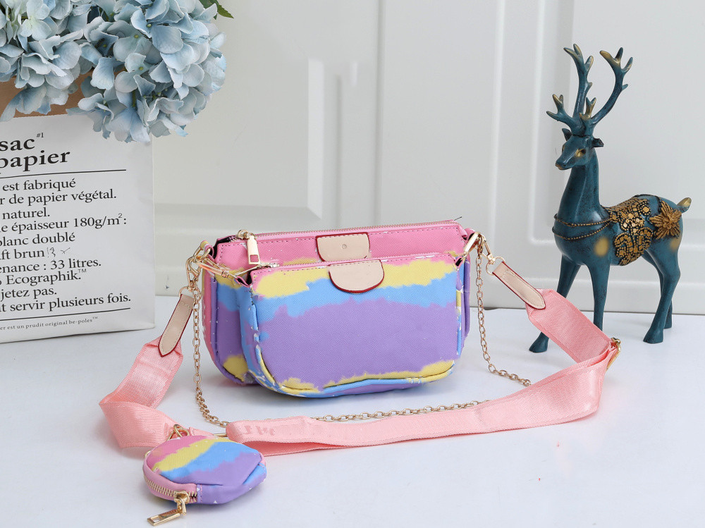 Paris Sale 3 piece set women crossbody bag Genuine handbags purses lady tote bags Coin Purse three item No box, Sky blue
Paris Sale 3 piece set women crossbody bag Genuine handbags purses lady tote bags Coin Purse three item No box, Sky blue