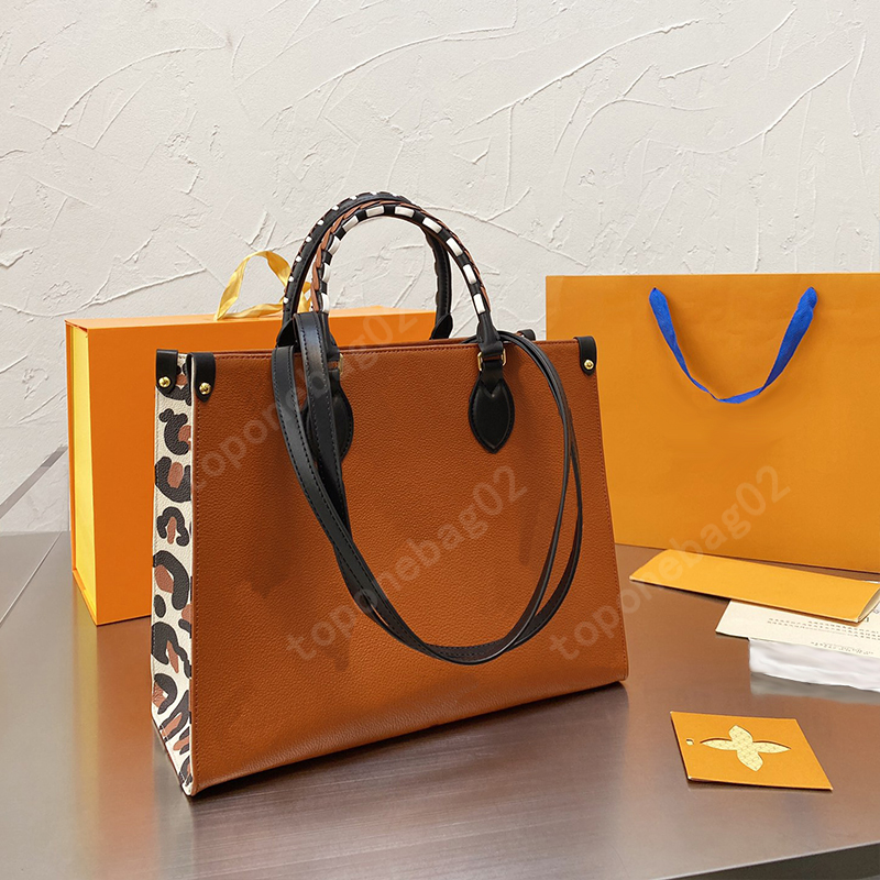 Shoulder Bags Classic Fashion Versatile Multi-function Clutch Bag With Presbyopia And Caramel Leopard Print To Attract Eyeballs Trendy And Popular Handbags, Customize
Shoulder Bags Classic Fashion Versatile Multi-function Clutch Bag With Presbyopia And Caramel Leopard Print To Attract Eyeballs Trendy And Popular Handbags, Customize