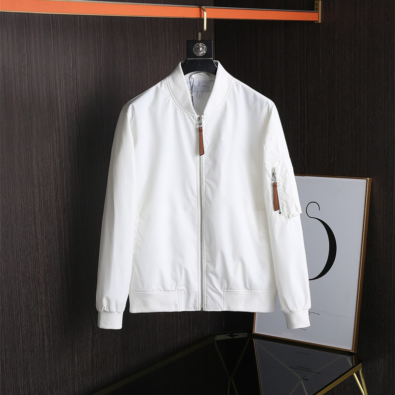2021 Men's long sleeve zipper jacket street fashion Sweatshirt sport solid embroidery coat size -2xl
2021 Men's long sleeve zipper jacket street fashion Sweatshirt sport solid embroidery coat size -2xl