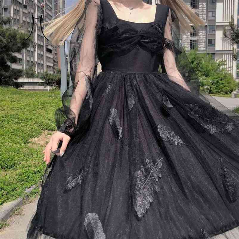 Kawaii Vintage Summer Dress Women Elegant Lolita Black Sexy Revolve Casual Princess Puff Sleeve Fairy 210517
Kawaii Vintage Summer Dress Women Elegant Lolita Black Sexy Revolve Casual Princess Puff Sleeve Fairy 210517