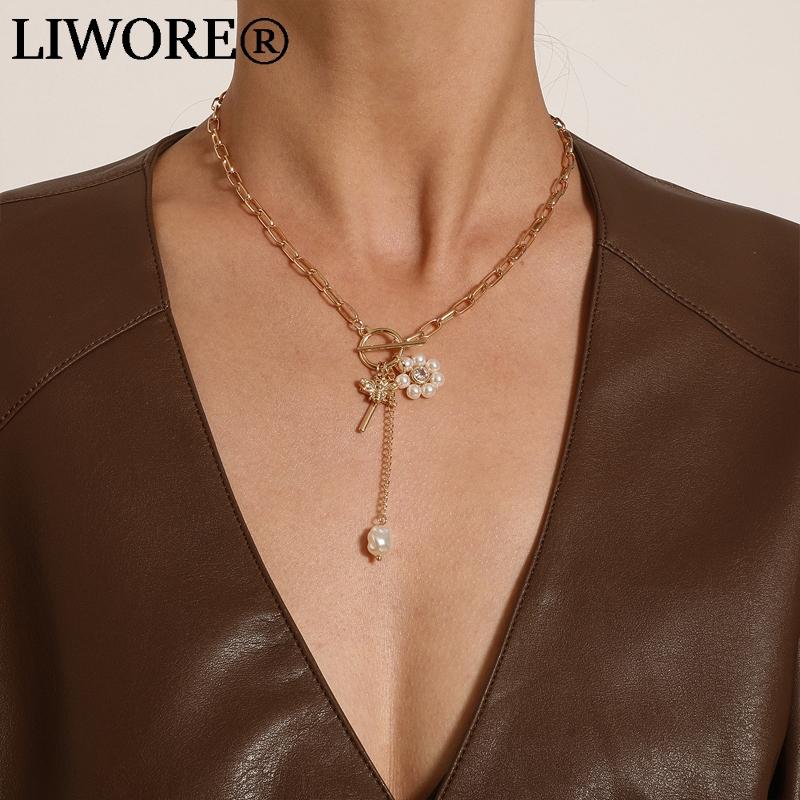 Pendant Necklaces Liwore Retro Geometric Round Necklace Cross Little Bee Pearl Women's Fashion Gold Jewelry
Pendant Necklaces Liwore Retro Geometric Round Necklace Cross Little Bee Pearl Women's Fashion Gold Jewelry
