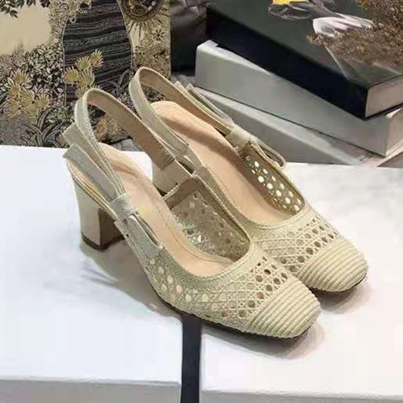 2021 summer heels Slippers Women shoes Sandals Designers Slides Genuine Leather Womens shoe Slipper quality Sexy mesh High Heel Sandal, Black
2021 summer heels Slippers Women shoes Sandals Designers Slides Genuine Leather Womens shoe Slipper quality Sexy mesh High Heel Sandal, Black
