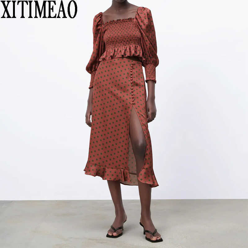 ZA Women Fashion Floral Dot Printing Vintage Square Neck Long Sleeve Back Elastic Female High Waist Split Skirt Chic Short Cloth 210602
ZA Women Fashion Floral Dot Printing Vintage Square Neck Long Sleeve Back Elastic Female High Waist Split Skirt Chic Short Cloth 210602