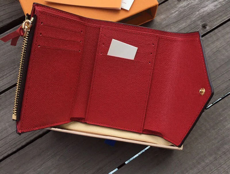 Designer Quality Women Short Wholesale Leather Wallet For Multicolor Short wallet Card Holder women Purse Classic Zipper Pocket Checked Flower#154, Brown flower inside pink
Designer Quality Women Short Wholesale Leather Wallet For Multicolor Short wallet Card Holder women Purse Classic Zipper Pocket Checked Flower#154, Brown flower inside pink