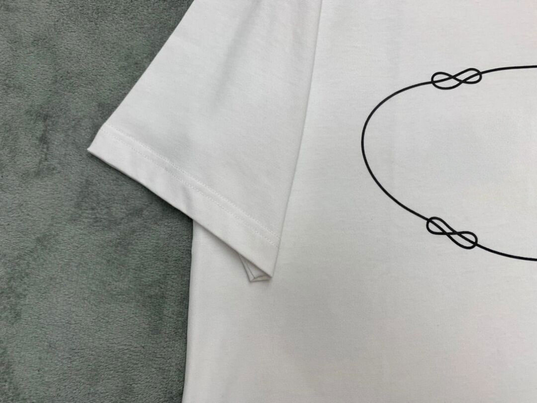 21ss Designer Tide T Shirts Chest Letter Laminated Print Short Sleeve High Street Loose Oversize Casual T-shirt 100% Pure Cotton Tops for Memens, White
21ss Designer Tide T Shirts Chest Letter Laminated Print Short Sleeve High Street Loose Oversize Casual T-shirt 100% Pure Cotton Tops for Memens, White