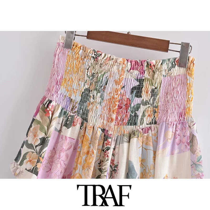 TRAF Women Chic Fashion Floral Print Smocked Shorts Vintage High Elastic Waist With Drawstring Female Short Pants Mujer 210611