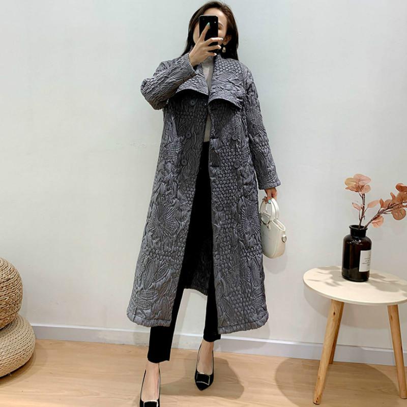 Women's Trench Coats Plus Size Women Clothes Spring Autumn Embroidered Coat Turn Down Collar Long Sleeved Single Breasted Stretch Miyake Ple, Black
Women's Trench Coats Plus Size Women Clothes Spring Autumn Embroidered Coat Turn Down Collar Long Sleeved Single Breasted Stretch Miyake Ple, Black