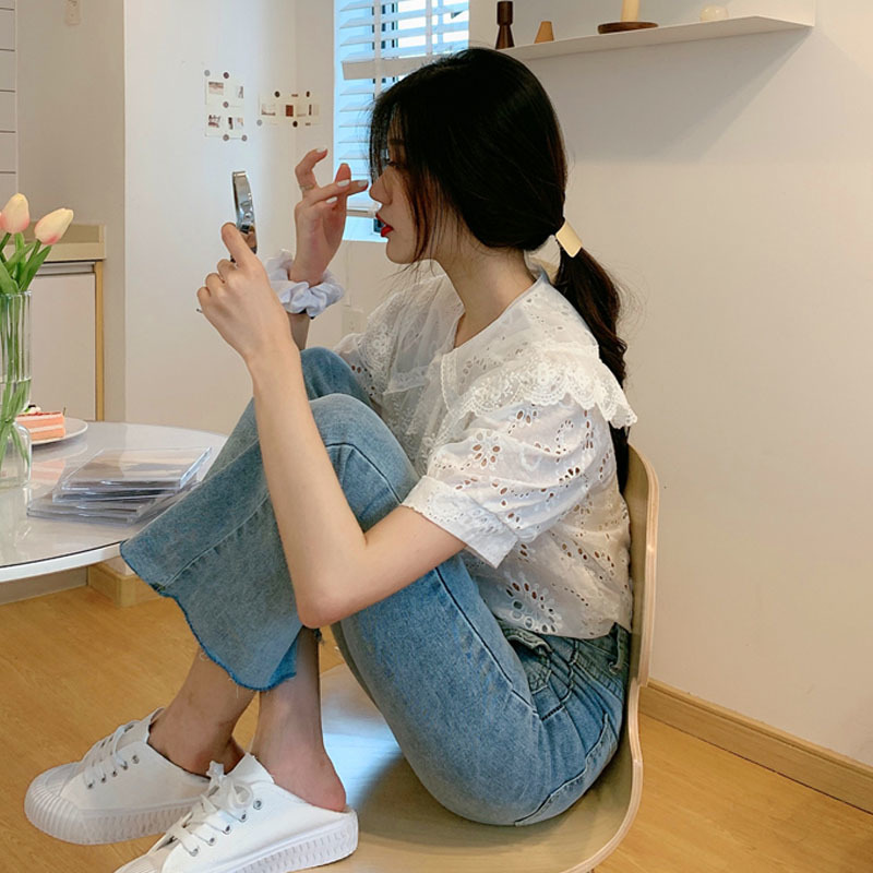 Lace Embroidery Blouse Women French Retro Hollow Out White Shirt Female Elegant Short Sleeve Top 13609 210427