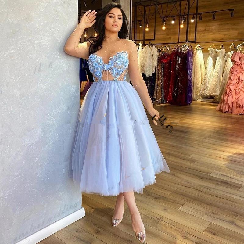 Sexy Illusion Light Sky Blue Short Prom Dresses For Girls Long Sleeves Pearls Flowers Applique Tea Length A Line Tulle Homecoming Dress Special Occasi