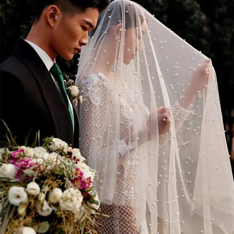 Wedding Veils Cathedral Length Lace Appliqued One Layer Custom Made White champagne Pearl Veils with Comb Bride Bridal Accessories