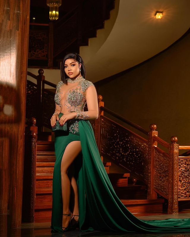 Plus Size Arabic Aso Ebi Green Luxurious Sexy Prom Dresses Beaded Crystals High Neck Evening Formal Party Second Reception Gowns Dress ZJ504