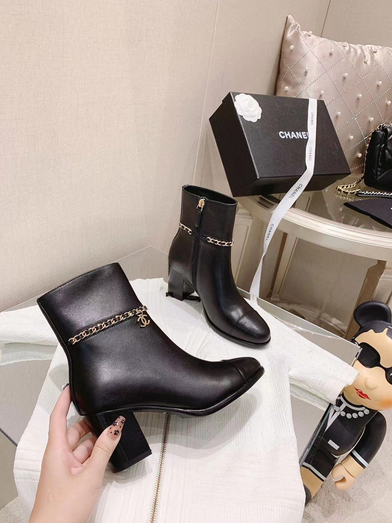2021 top Quality Genuine Leather Woman Shoes High Heels fashion designer luxury Sandals Women Pumps Wedding Dress Shoe with logo and box siz, Black
2021 top Quality Genuine Leather Woman Shoes High Heels fashion designer luxury Sandals Women Pumps Wedding Dress Shoe with logo and box siz, Black