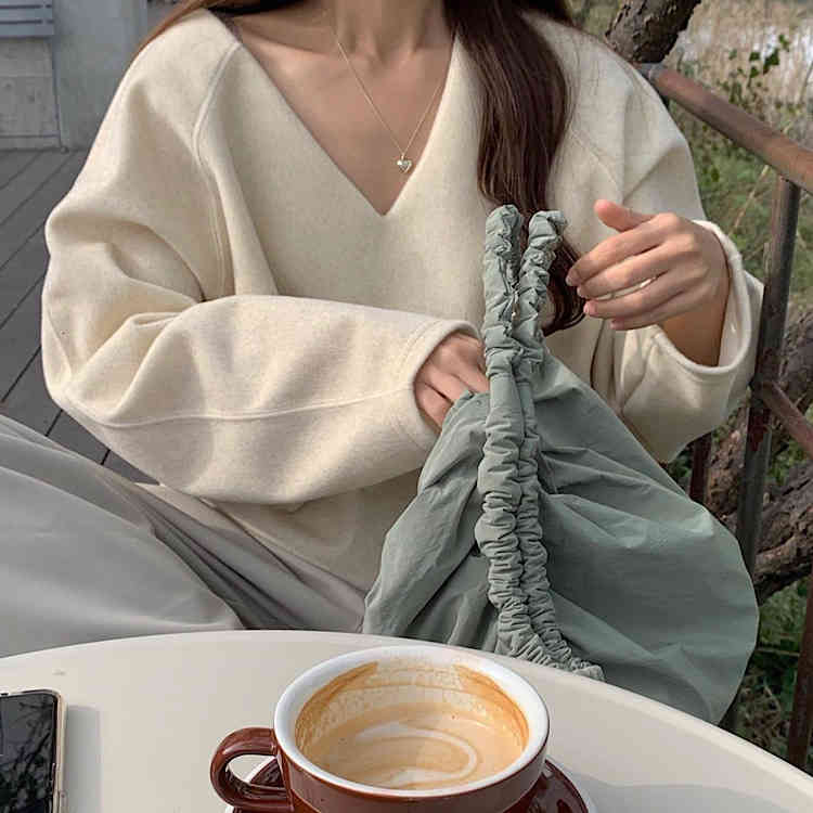 Women's Hoodies & Sweatshirts Colorfaith Female Winter Wool pullovers big size Korean pop wild jumper lady short tops ss0090 ATTF, 1# shoe box
Women's Hoodies & Sweatshirts Colorfaith Female Winter Wool pullovers big size Korean pop wild jumper lady short tops ss0090 ATTF, 1# shoe box