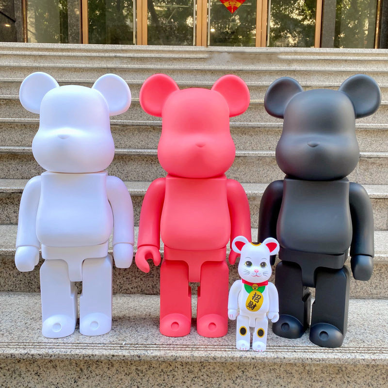 Hot 400% 28CM 0.4KG Bearbrick Evade glue Black bear and white bear figures Toy For Collectors Be@rbrick Art Work model decorations gift
Hot 400% 28CM 0.4KG Bearbrick Evade glue Black bear and white bear figures Toy For Collectors Be@rbrick Art Work model decorations gift