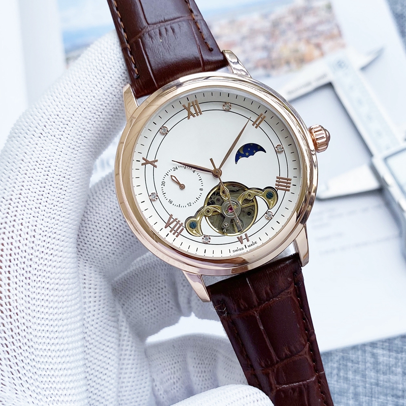 2021 New luxury mens watches Large flywheel Four stitches automatic Mechanical watch designer clock Top brand moon Phase Genuine leather strap
2021 New luxury mens watches Large flywheel Four stitches automatic Mechanical watch designer clock Top brand moon Phase Genuine leather strap