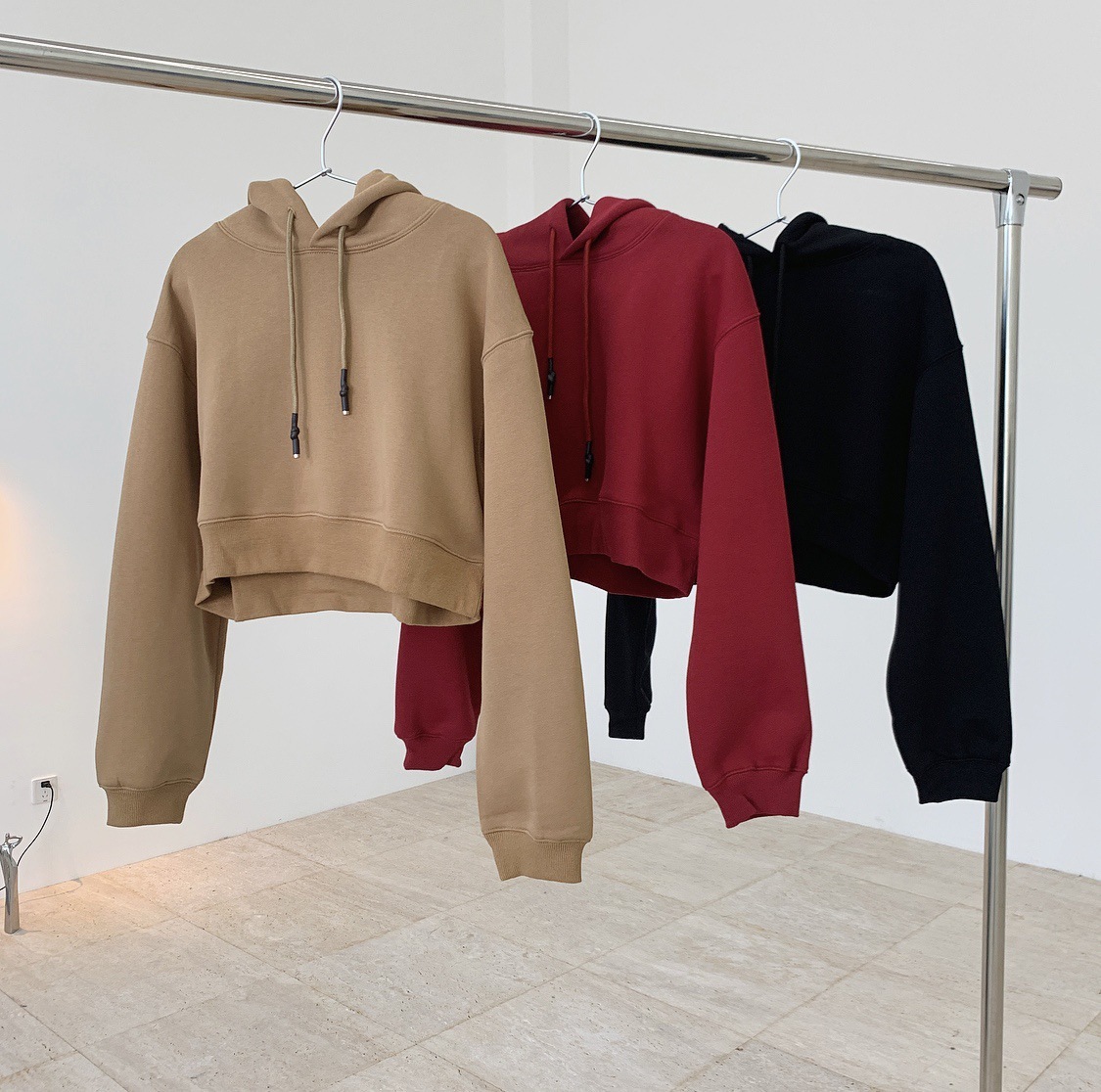 Nomikuma Autumn Winter Fleece Short Hooded Pullover Sweatshirt Causal Long Sleeve Women Jumper New Korean Hoodies Top 6D588 210427