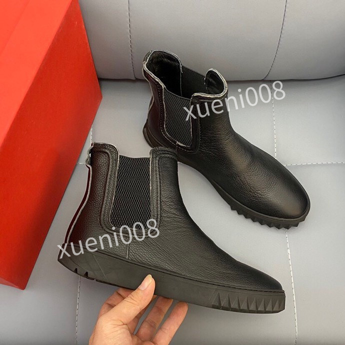 2021 The new Boots Winter Women Ankle Black 39-45 Leather Autumn Warm Fur Motorcycle Non-slip Waterproof Female Platform Shoes Snow Boot rd211003, 02 
2021 The new Boots Winter Women Ankle Black 39-45 Leather Autumn Warm Fur Motorcycle Non-slip Waterproof Female Platform Shoes Snow Boot rd211003, 02