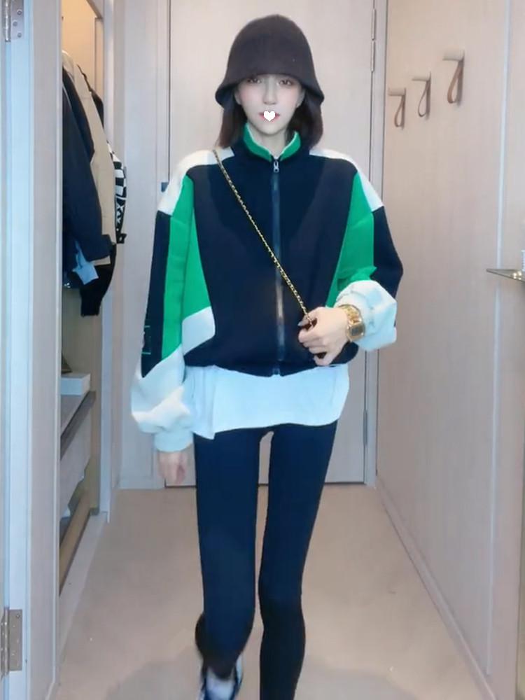 Women's Jackets Baseball Uniform Female Spring And Autumn 2021 Loose Age Reduction Retro American Contrast Color Stitching Short Jacket, Black;brown
Women's Jackets Baseball Uniform Female Spring And Autumn 2021 Loose Age Reduction Retro American Contrast Color Stitching Short Jacket, Black;brown
