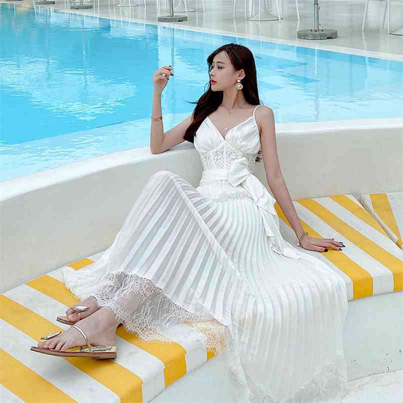 High-end custom White Satin Maxi Dresses Wedding Party Summer Sexy V-neck Sleeveless Backless Lace Patchwork Pleated Dress 210602
High-end custom White Satin Maxi Dresses Wedding Party Summer Sexy V-neck Sleeveless Backless Lace Patchwork Pleated Dress 210602