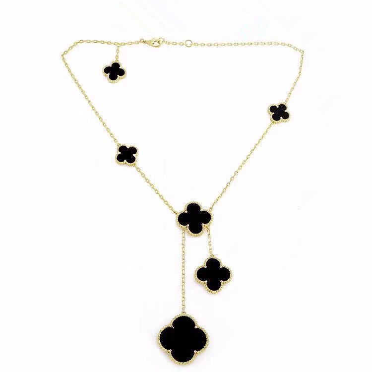 big and small flower fashion necklace luxury designer jewelry women necklaces stainless steel jewelry luxury necklace flower nec
big and small flower fashion necklace luxury designer jewelry women necklaces stainless steel jewelry luxury necklace flower nec
