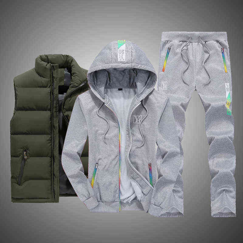 Wholesale Sweatsuits Winter Men Sets 3 Pieces Set Vest Hoodie Sweatpant Warm Casual Mens Tracksuits Clothes 211222