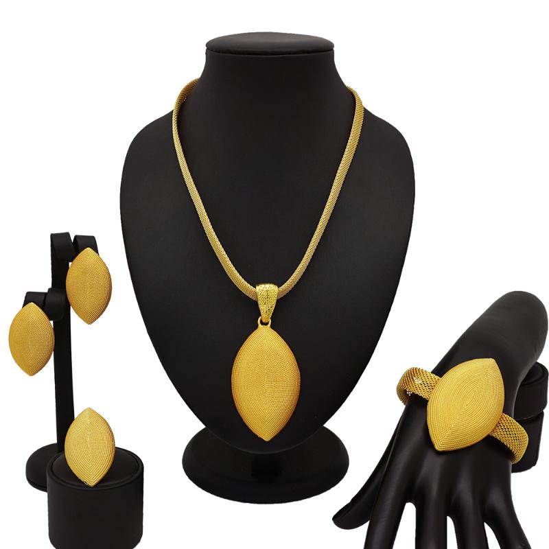 Earrings & Necklace African Jewelry Set Trendy Oval Olive Shape Crystal Large Bracelet Ring Elegant Dubai Woman Wedding Party, Silver
Earrings & Necklace African Jewelry Set Trendy Oval Olive Shape Crystal Large Bracelet Ring Elegant Dubai Woman Wedding Party, Silver