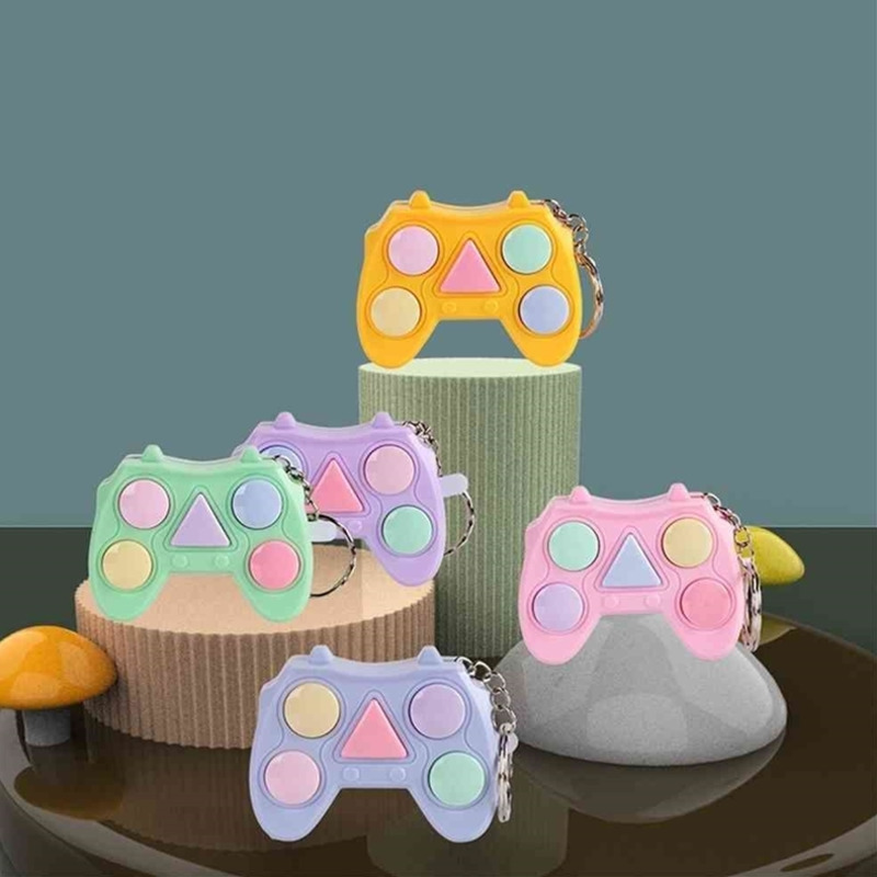 Fidget Toys Gamepad Square Controller Shapes Pad Poppers Push Bubble Popper Board Simple Key Ring Squeeze Finger Fun Keychain G42S06G
Fidget Toys Gamepad Square Controller Shapes Pad Poppers Push Bubble Popper Board Simple Key Ring Squeeze Finger Fun Keychain G42S06G