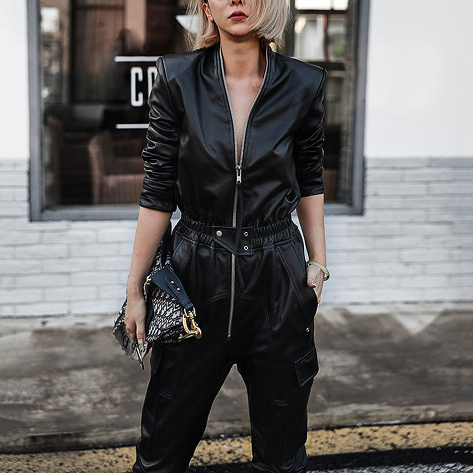 Free Fashion Black PU Faux Leather Jumpsuit Women Streetwear Stand Collar Long Sleeve Zipper 210524