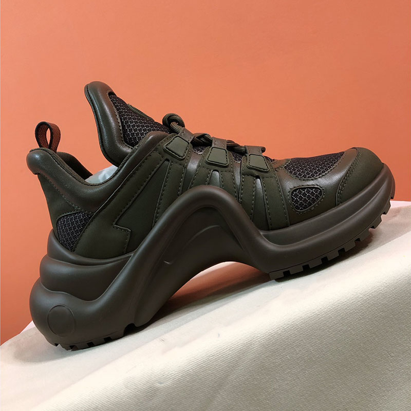 LUXURY women shoes Solid color sneaker fashion BRAND Designer sneakers Size 35-41
LUXURY women shoes Solid color sneaker fashion BRAND Designer sneakers Size 35-41