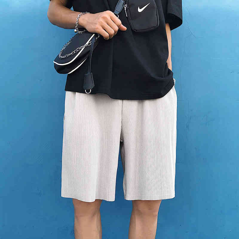 men's shorts summer pleated fashion casual ice silk men streetwear loose wide-leg black gray mens beach 2hz6, White;black
men's shorts summer pleated fashion casual ice silk men streetwear loose wide-leg black gray mens beach 2hz6, White;black