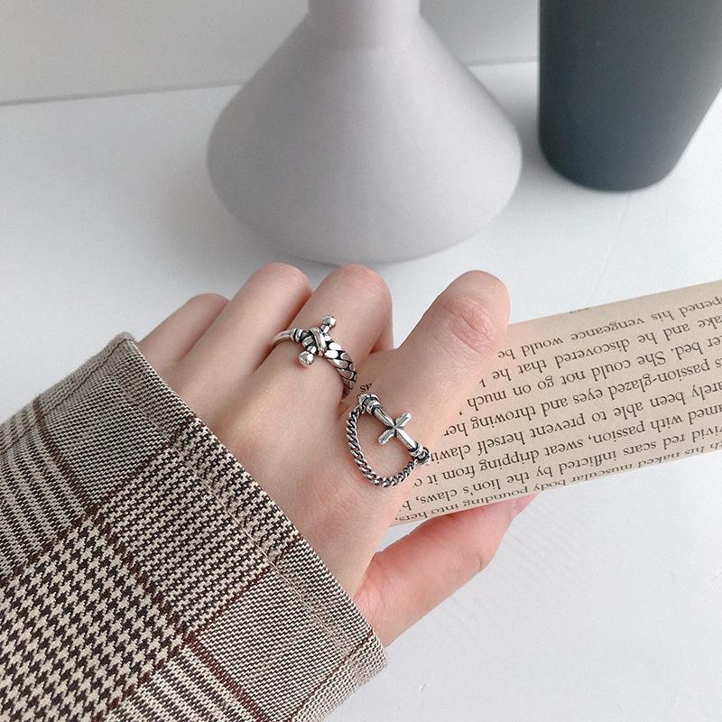 Cluster Rings Silvology 925 Sterling Silver Chain Cross Vintage Do Old Tassel Creative Open For Women Fashionable Jewelry Charm, Golden;silver
Cluster Rings Silvology 925 Sterling Silver Chain Cross Vintage Do Old Tassel Creative Open For Women Fashionable Jewelry Charm, Golden;silver