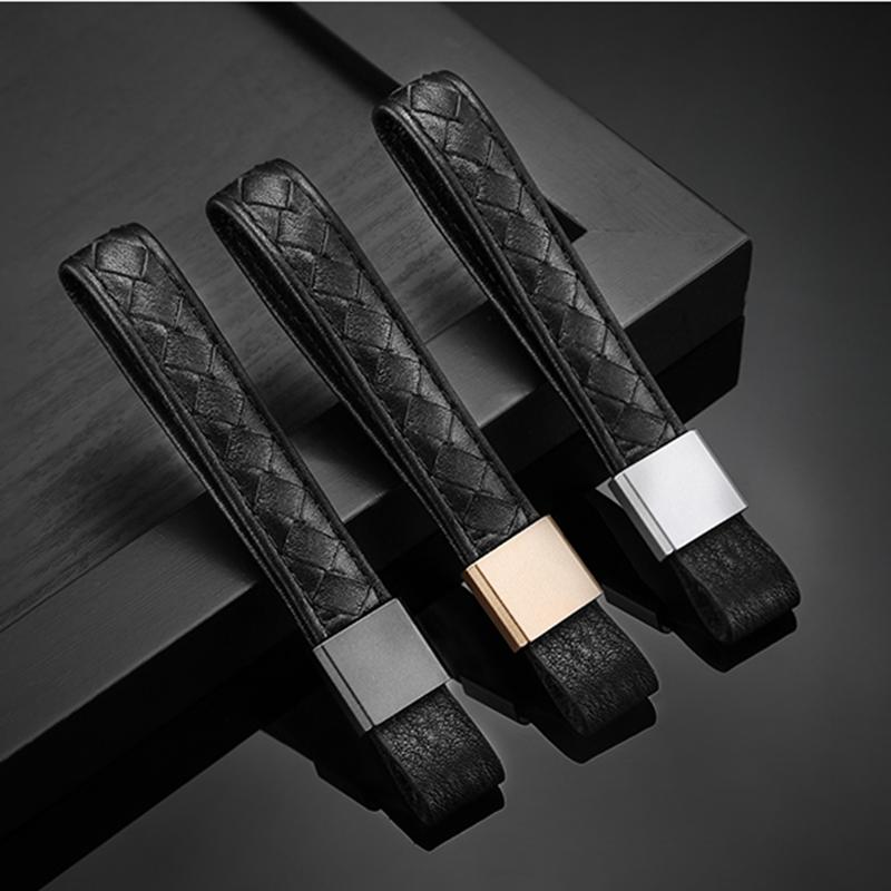 Keychains High-Quality Genuine Luxury Leather Aluminum Alloy Keychain Simple Car Decoration Accessories With Box
Keychains High-Quality Genuine Luxury Leather Aluminum Alloy Keychain Simple Car Decoration Accessories With Box
