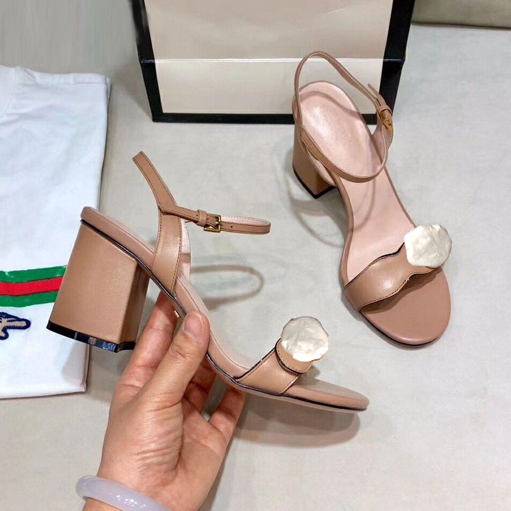 Fashion platform sandals leather women's high heel sandals summer women's shoes platform sexy metal buckle large size women's, Black
Fashion platform sandals leather women's high heel sandals summer women's shoes platform sexy metal buckle large size women's, Black