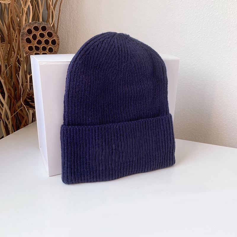 Winter Cashmere Beanie Hats For Mens Women Designer C Beanies Hat Luxurys Designers Caps Casquette Outdoor Couples Fitted Hats D2110293Z, Blue
Winter Cashmere Beanie Hats For Mens Women Designer C Beanies Hat Luxurys Designers Caps Casquette Outdoor Couples Fitted Hats D2110293Z, Blue