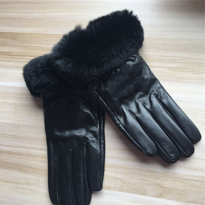 Classic designer leather gloves men women and female lambskin touch screen brand Five Fingers Gloves winter thickening warmth