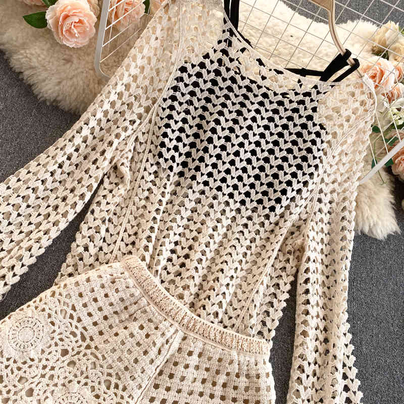 Sexy Holiday Beach Style 3 Sets Vintage Bohemian Crocheted V Neck Hollow Out Knitted Top Camisole Shorts Fashion Clothing Women 210429