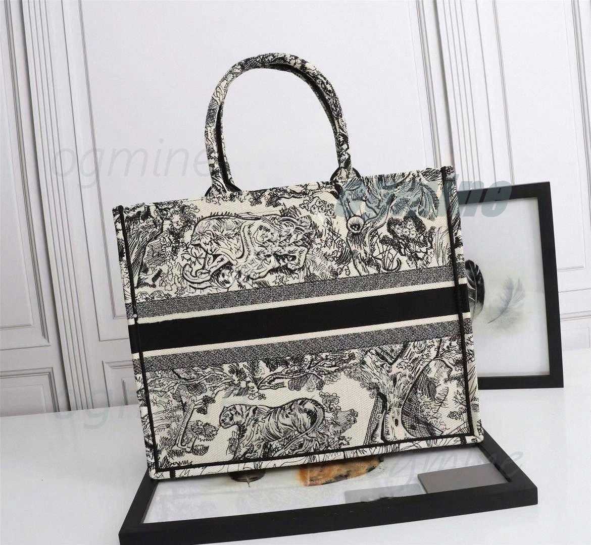 Women Luxurys Designers Bags 2021 designer handbags Multi Pochette Crossbody Bag Zhouzhoubao123 Louisbags_18 Hanghhangbag Classic Oblique To
Women Luxurys Designers Bags 2021 designer handbags Multi Pochette Crossbody Bag Zhouzhoubao123 Louisbags_18 Hanghhangbag Classic Oblique To