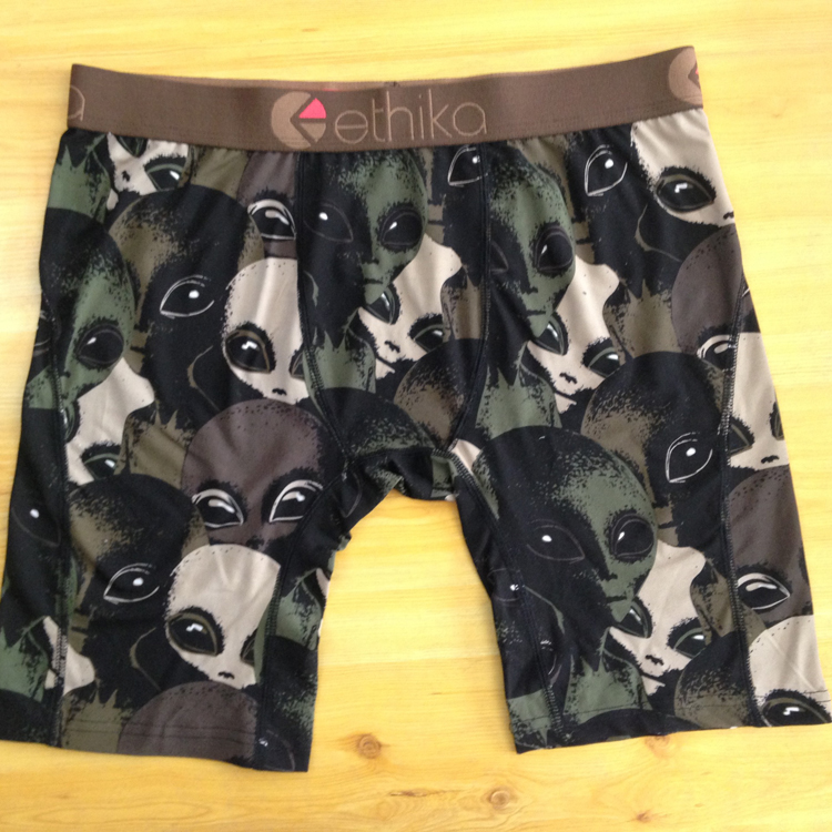 522. cotton ethika men underpants soft man boxers brief letter underwears for mens male shorts boxer ethika men boxers men underpants, Black;white
522. cotton ethika men underpants soft man boxers brief letter underwears for mens male shorts boxer ethika men boxers men underpants, Black;white