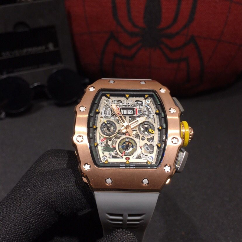 Men's watch fully automatic mechanical movement 40x50x16mm blue light mirror unique hollowed out literal luminous pointer rubber or nyl, Slivery;brown
Men's watch fully automatic mechanical movement 40x50x16mm blue light mirror unique hollowed out literal luminous pointer rubber or nyl, Slivery;brown