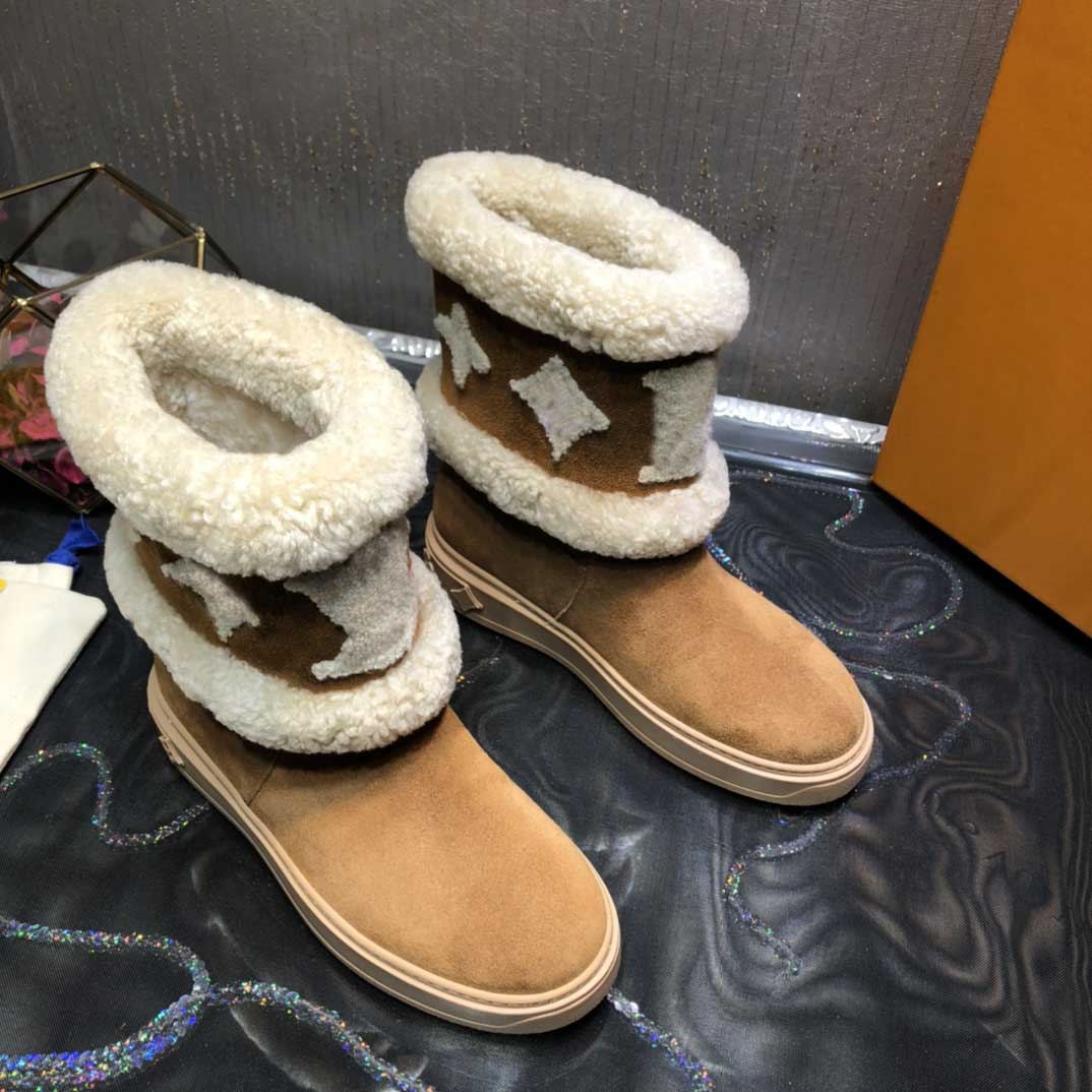 Top Designer Ladies Winter Snow Boot shoes Women SNOWDROP Flat Ankle Boots Fashion Wool Printed Rubber Sole Martin Booted box size 35-41
Top Designer Ladies Winter Snow Boot shoes Women SNOWDROP Flat Ankle Boots Fashion Wool Printed Rubber Sole Martin Booted box size 35-41