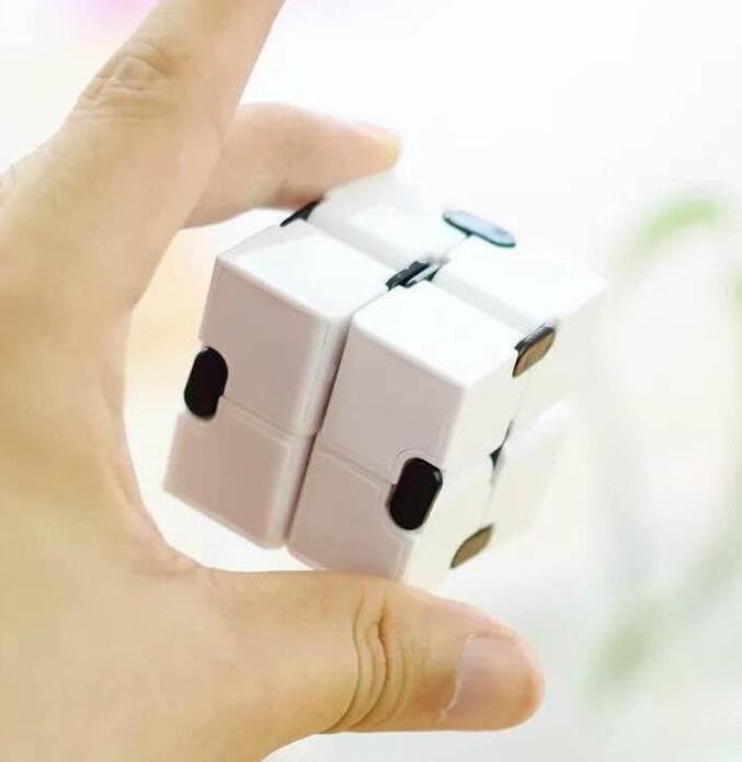 DHL fast Infinity Candy Color Fidget Anti Stress Finger Hand Spinners Fun Toys For Adult Kids Adhd Stress Relief Toy