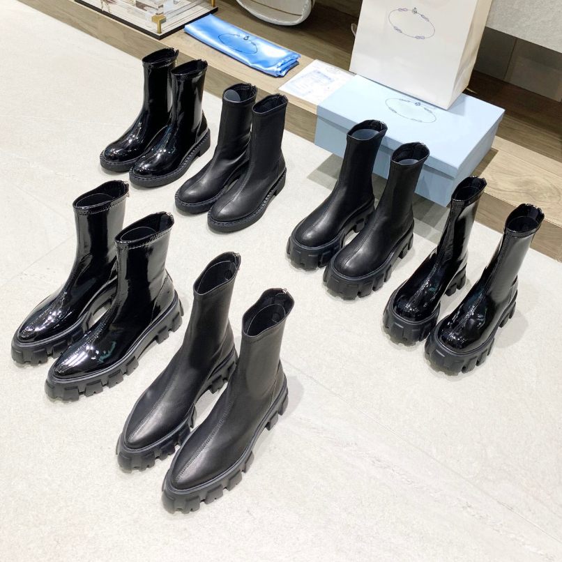 Designers Monolith Chelsea Boots Rois Women Patent Leather Platform Ankle Boot Black Pull-on Chunky Combat Booties Original With Box
Designers Monolith Chelsea Boots Rois Women Patent Leather Platform Ankle Boot Black Pull-on Chunky Combat Booties Original With Box